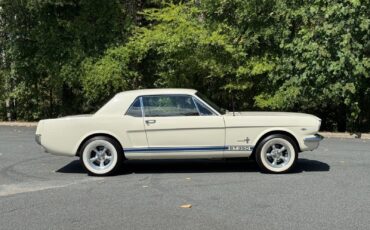 Ford-Mustang-1966-Coupe-13