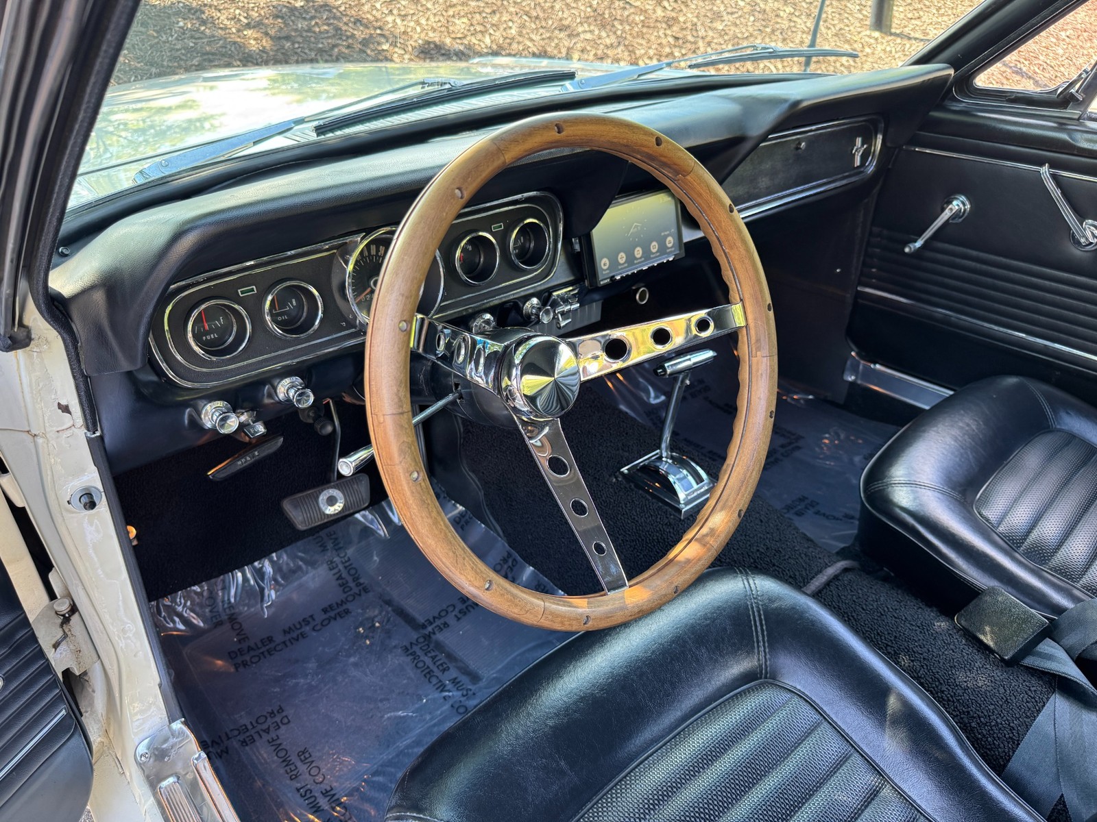 Ford-Mustang-1966-Coupe-29