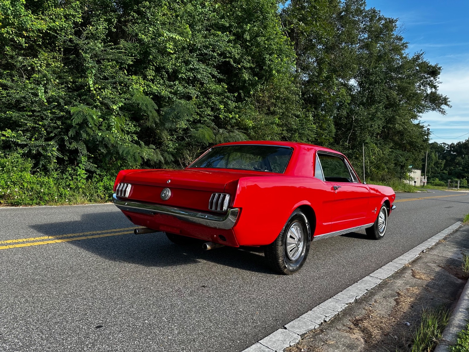 Ford-Mustang-1966-Coupe-6
