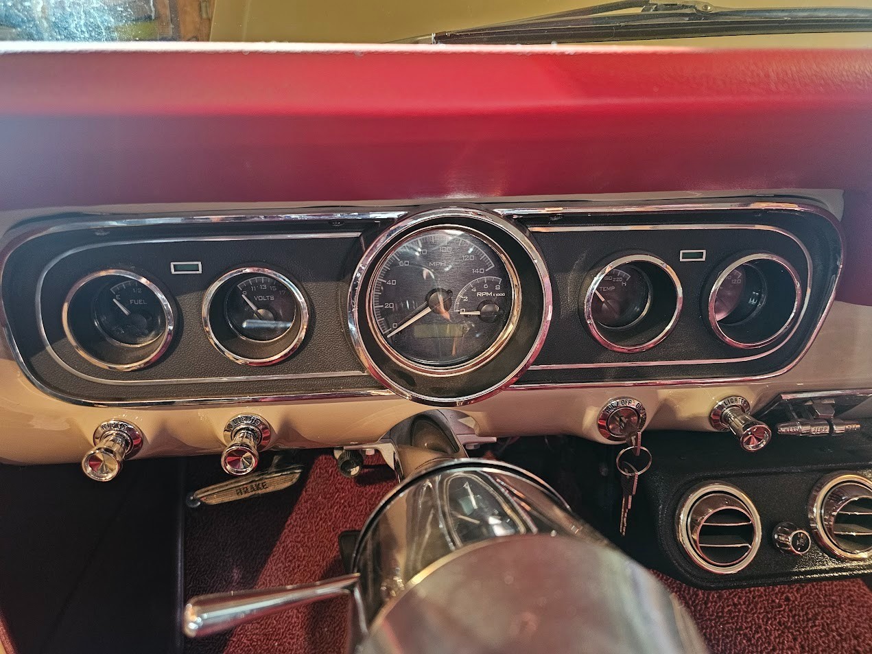 Ford-Mustang-1966-Coupe-7