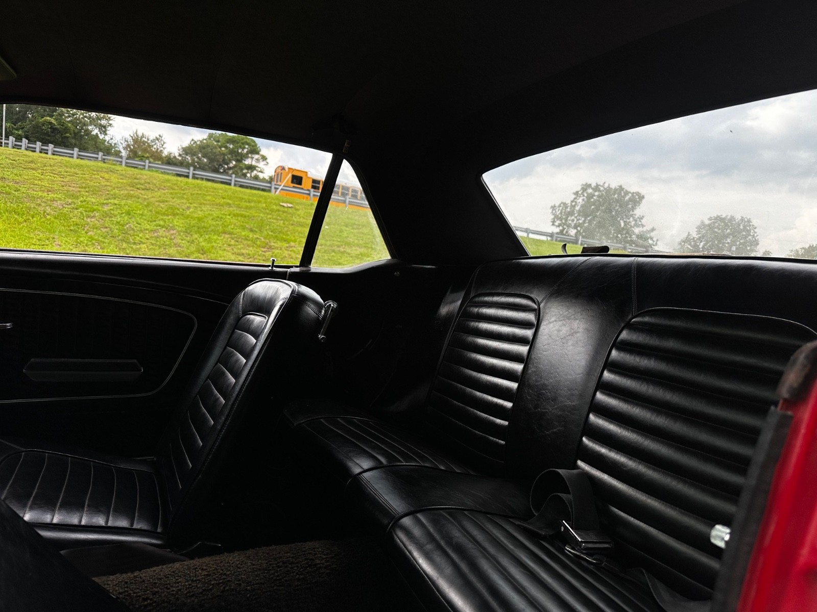 Ford-Mustang-1966-Coupe-8