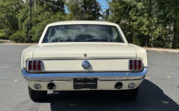 Ford-Mustang-1966-Coupe-9