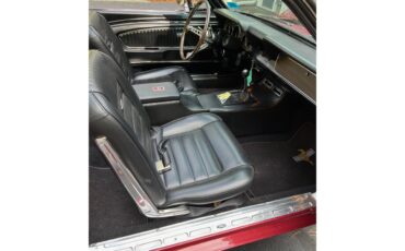 Ford-Mustang-1966-Red-Black-3