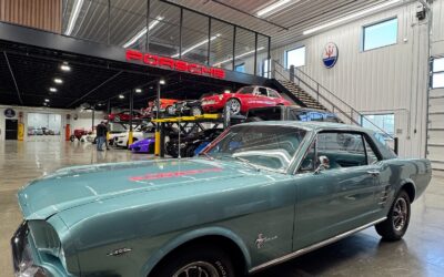 Ford Mustang 1966 Sedan