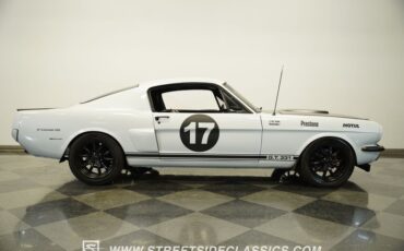 Ford-Mustang-1966-Space-white-Black-18