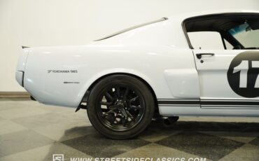 Ford-Mustang-1966-Space-white-Black-27