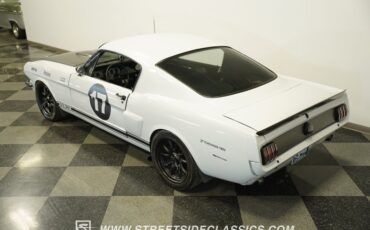 Ford-Mustang-1966-Space-white-Black-3
