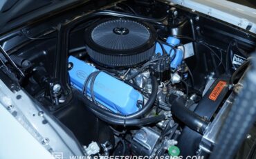 Ford-Mustang-1966-Space-white-Black-32