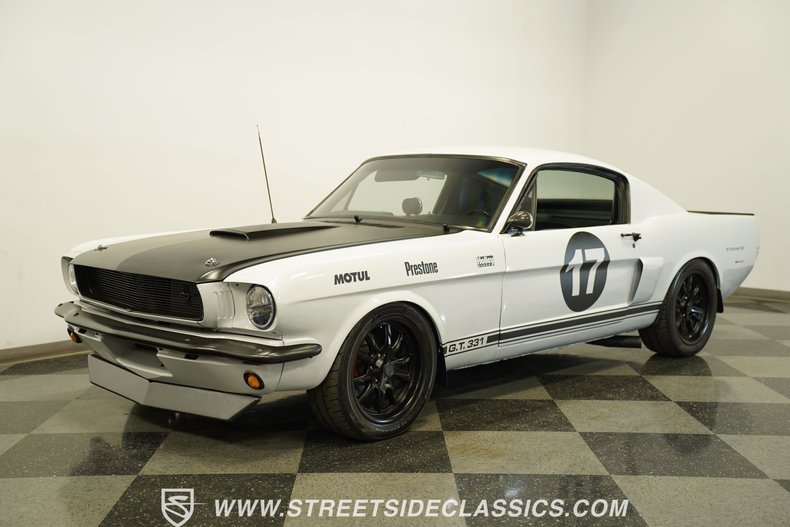 Ford-Mustang-1966-Space-white-Black-43