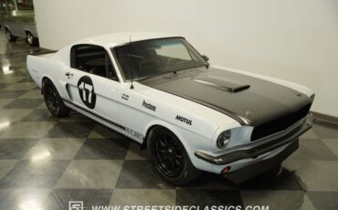 Ford-Mustang-1966-Space-white-Black-46
