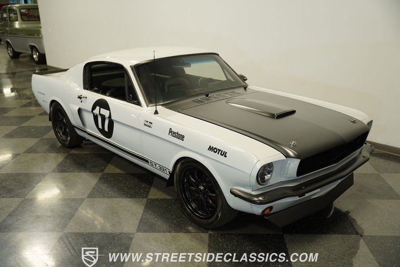 Ford-Mustang-1966-Space-white-Black-46