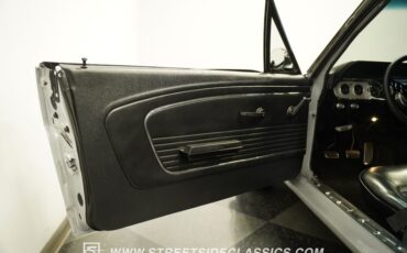 Ford-Mustang-1966-Space-white-Black-5