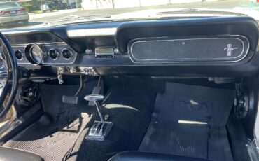 Ford-Mustang-1966-White-Black-22