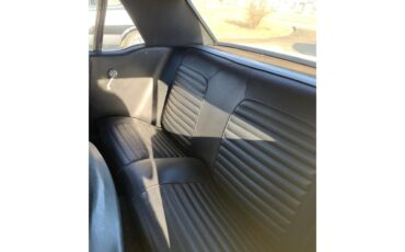 Ford-Mustang-1966-Yellow-Black