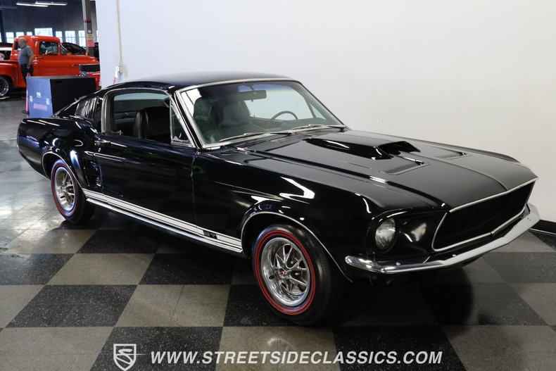 Ford-Mustang-1967-Black-Black-Mach-1-Knitted-2