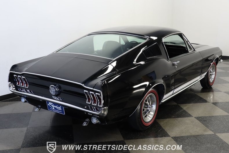 Ford-Mustang-1967-Black-Black-Mach-1-Knitted-27