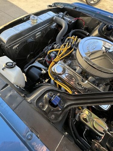 Ford-Mustang-1967-Blue-Black-9