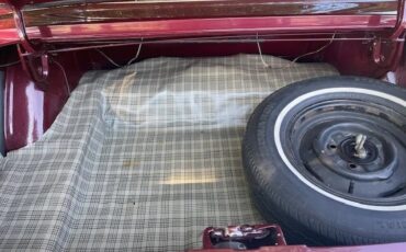 Ford-Mustang-1967-Burgandy-Red-Metallic-Black-10