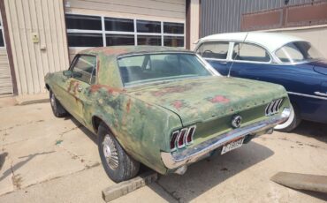 Ford-Mustang-1967-Coupe-2