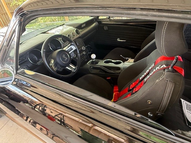 Ford-Mustang-1967-Fastback-14