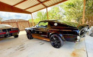 Ford-Mustang-1967-Fastback-16