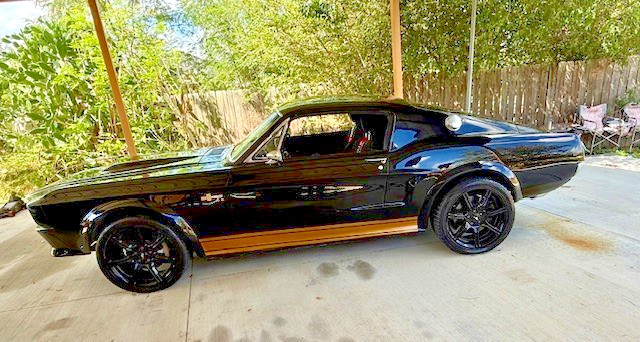Ford-Mustang-1967-Fastback-2