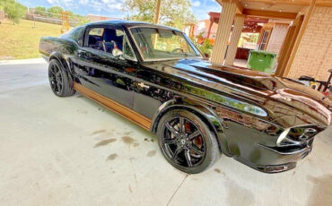 Ford-Mustang-1967-Fastback-21