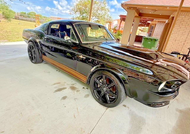 Ford-Mustang-1967-Fastback-21