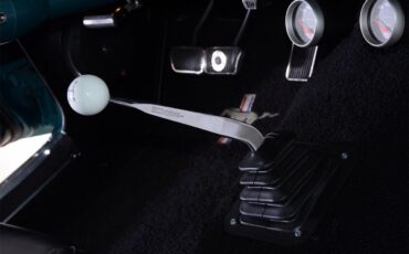 Ford-Mustang-1967-Ford-Teal-Black-17