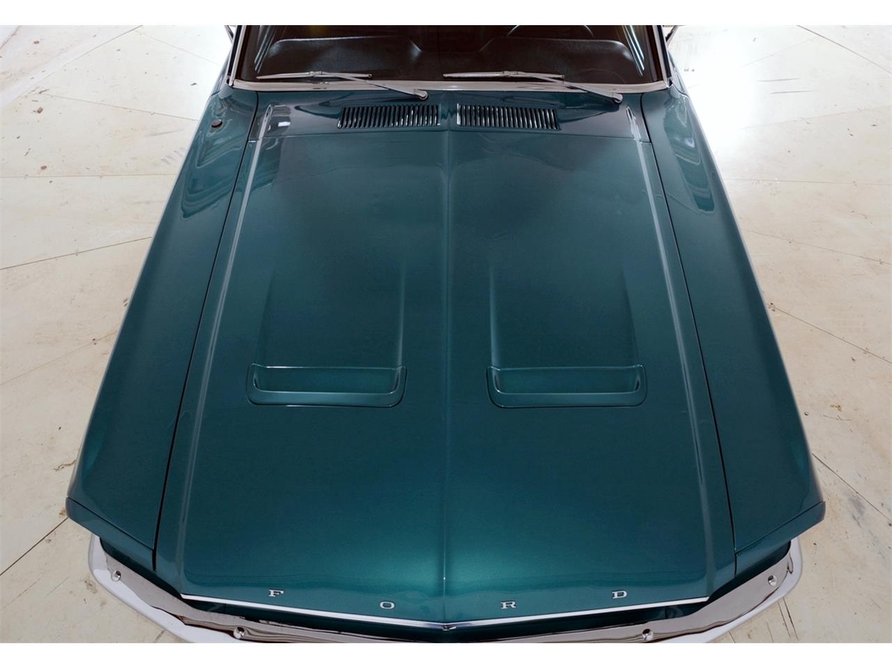 Ford-Mustang-1967-Ford-Teal-Black-2
