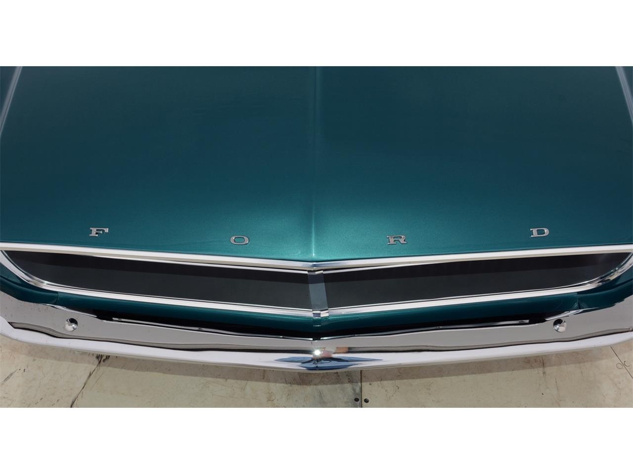Ford-Mustang-1967-Ford-Teal-Black-3