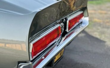 Ford-Mustang-1967-Pepper-Grey-Red-15