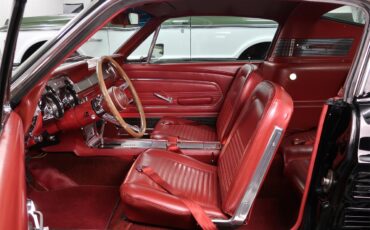 Ford-Mustang-1967-Raven-Black-Red-22