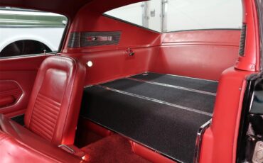 Ford-Mustang-1967-Raven-Black-Red-24