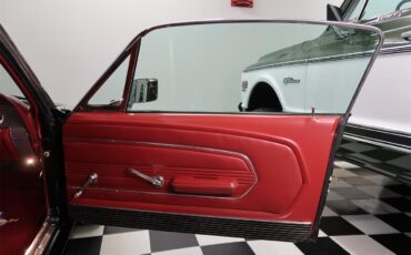 Ford-Mustang-1967-Raven-Black-Red-34