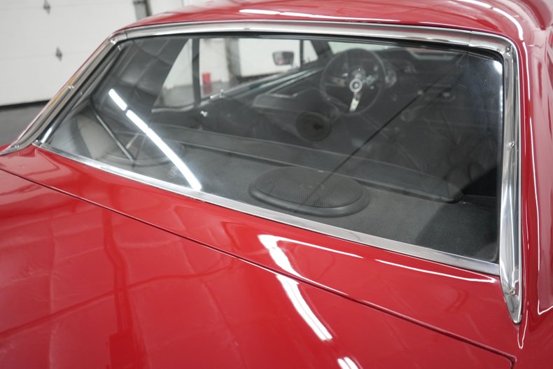 Ford-Mustang-1967-Red-Black-15