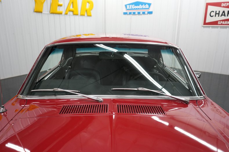 Ford-Mustang-1967-Red-Black-20