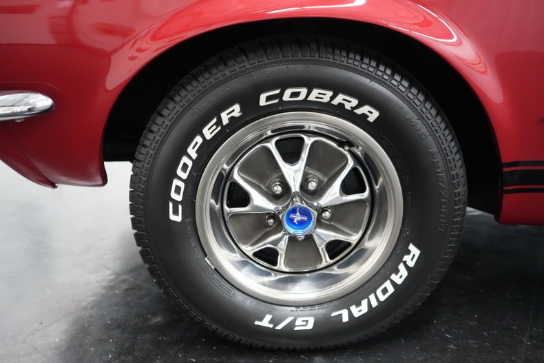 Ford-Mustang-1967-Red-Black-23