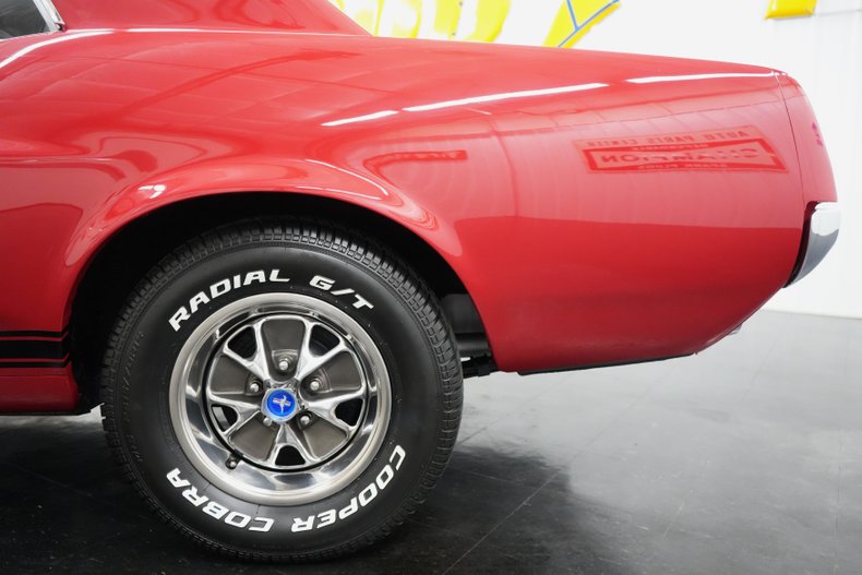 Ford-Mustang-1967-Red-Black-24