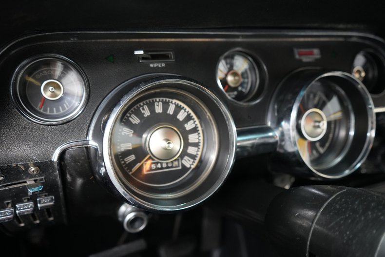 Ford-Mustang-1967-Red-Black-27