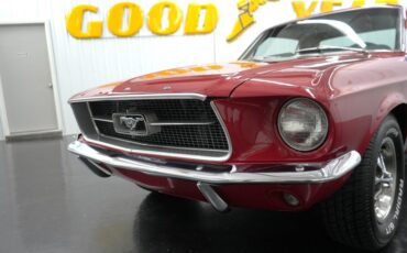 Ford-Mustang-1967-Red-Black-5