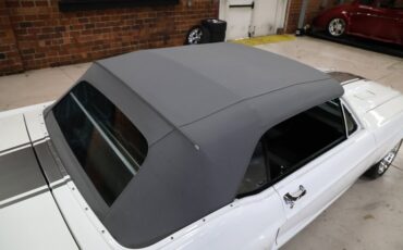 Ford-Mustang-1967-Wimbledon-White-Black-ampamp-Gray-27