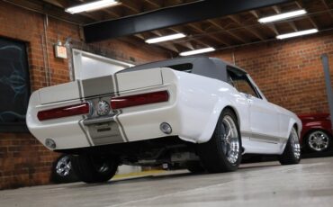 Ford-Mustang-1967-Wimbledon-White-Black-ampamp-Gray-33