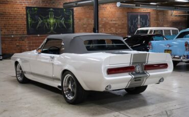 Ford-Mustang-1967-Wimbledon-White-Black-ampamp-Gray-41