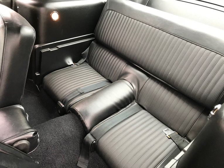 Ford-Mustang-1968-Black-Black-10