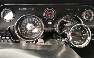 Ford-Mustang-1968-Black-Black-11