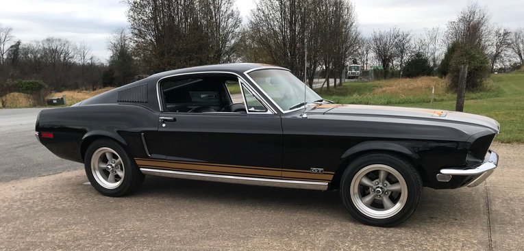 Ford-Mustang-1968-Black-Black-5