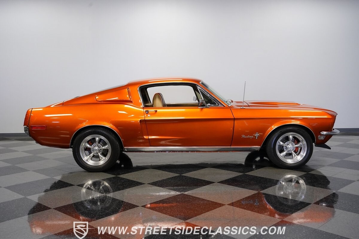 Ford-Mustang-1968-Fastback-14