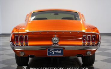 Ford-Mustang-1968-Fastback-25