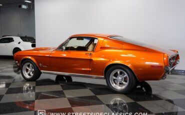 Ford-Mustang-1968-Fastback-8